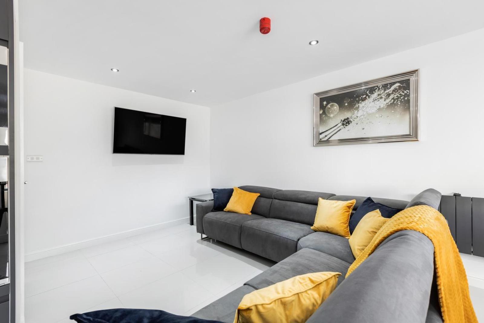 Winter Garden Apartments By Sasco Μπλάκπουλ Εξωτερικό φωτογραφία